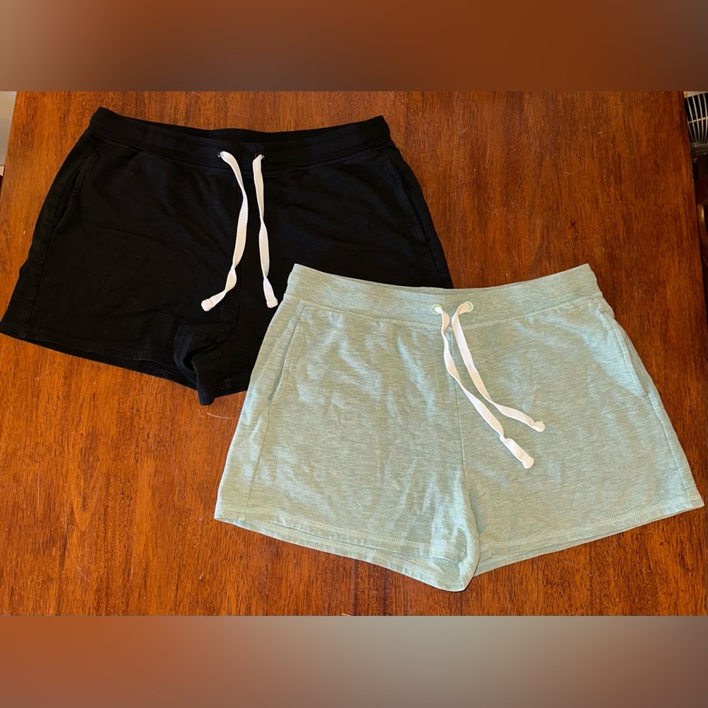 2 lounge shorts